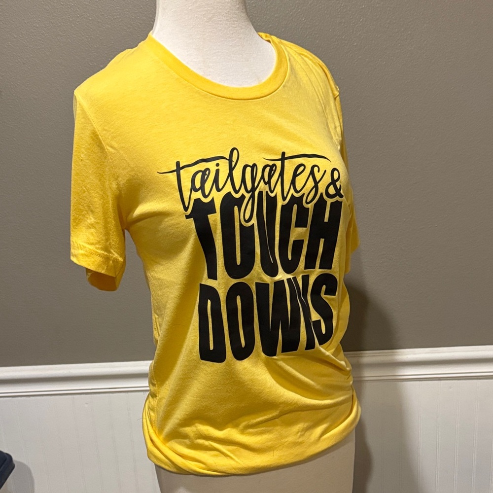 Black and Yellow Graphic Tee - Tailgates & Touchdowns Football Size Small